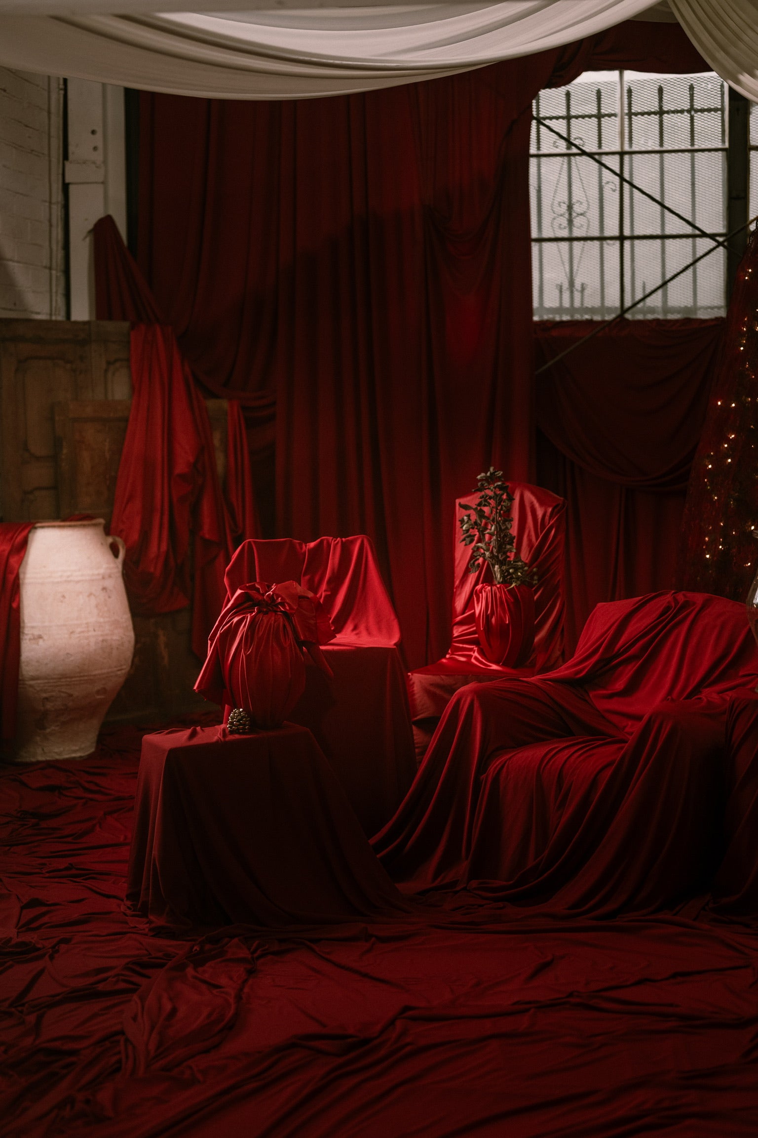 Seasonal Studio Mini Session (Holiday Edition)