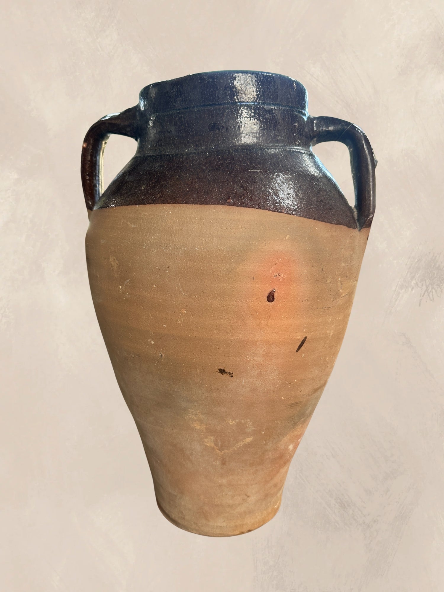 Old-fashioned Wooden Round Bucket