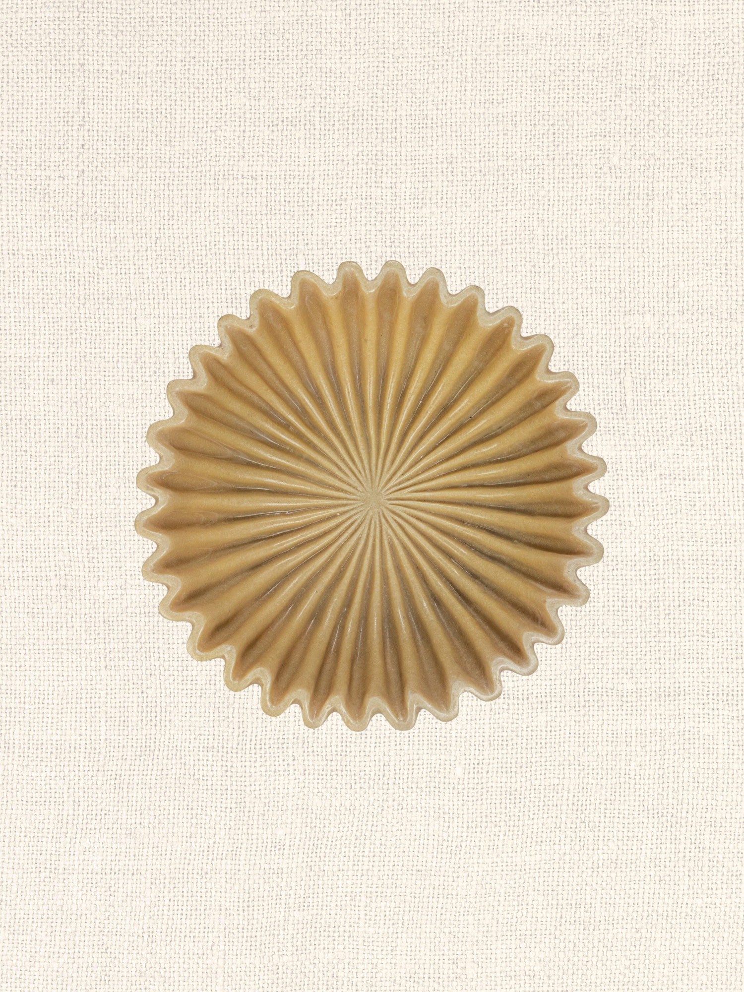 Decorative Resin Pleated Bowl