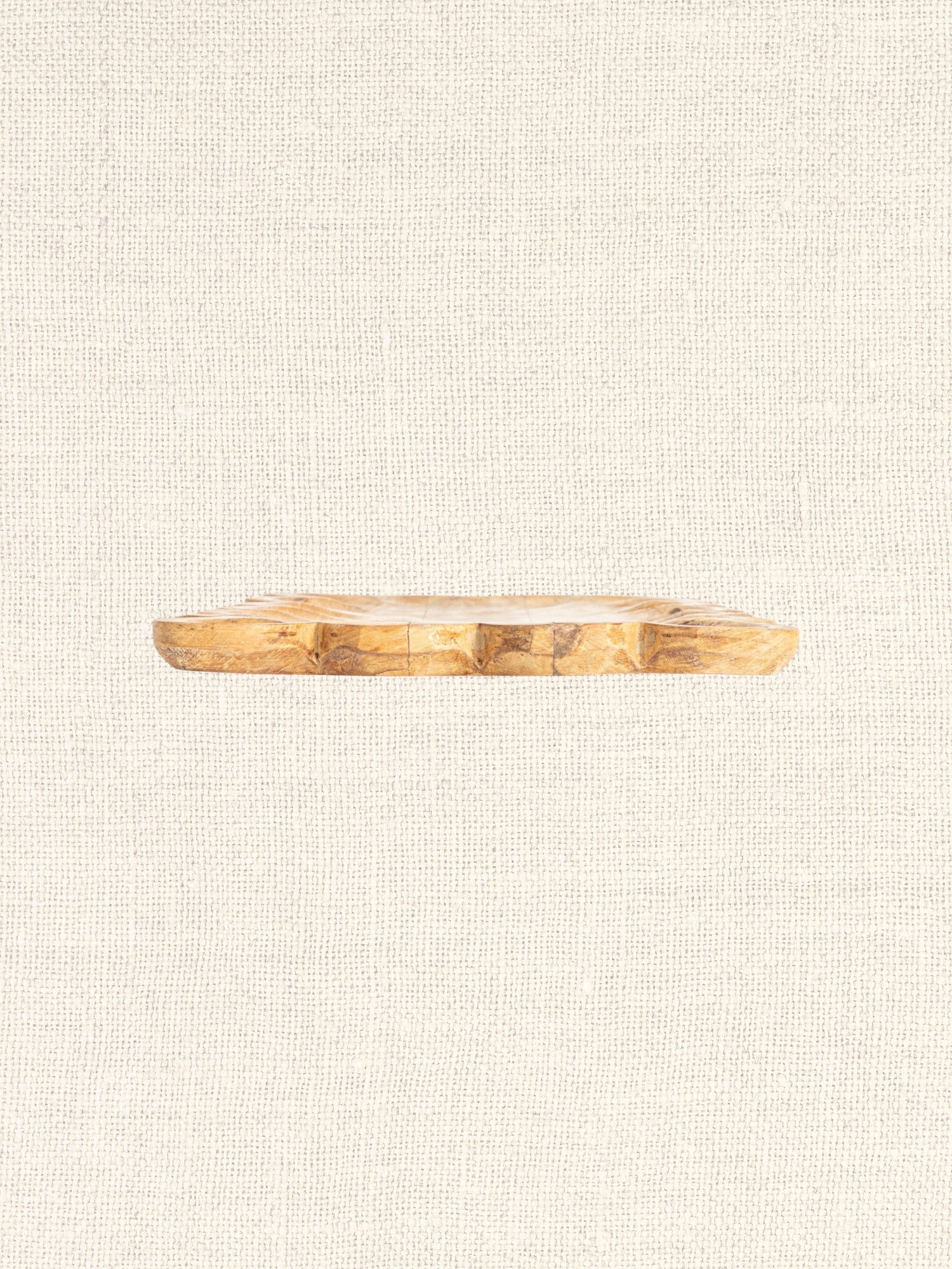 Mango Wood Tray w/ Scalloped Edge | Natural