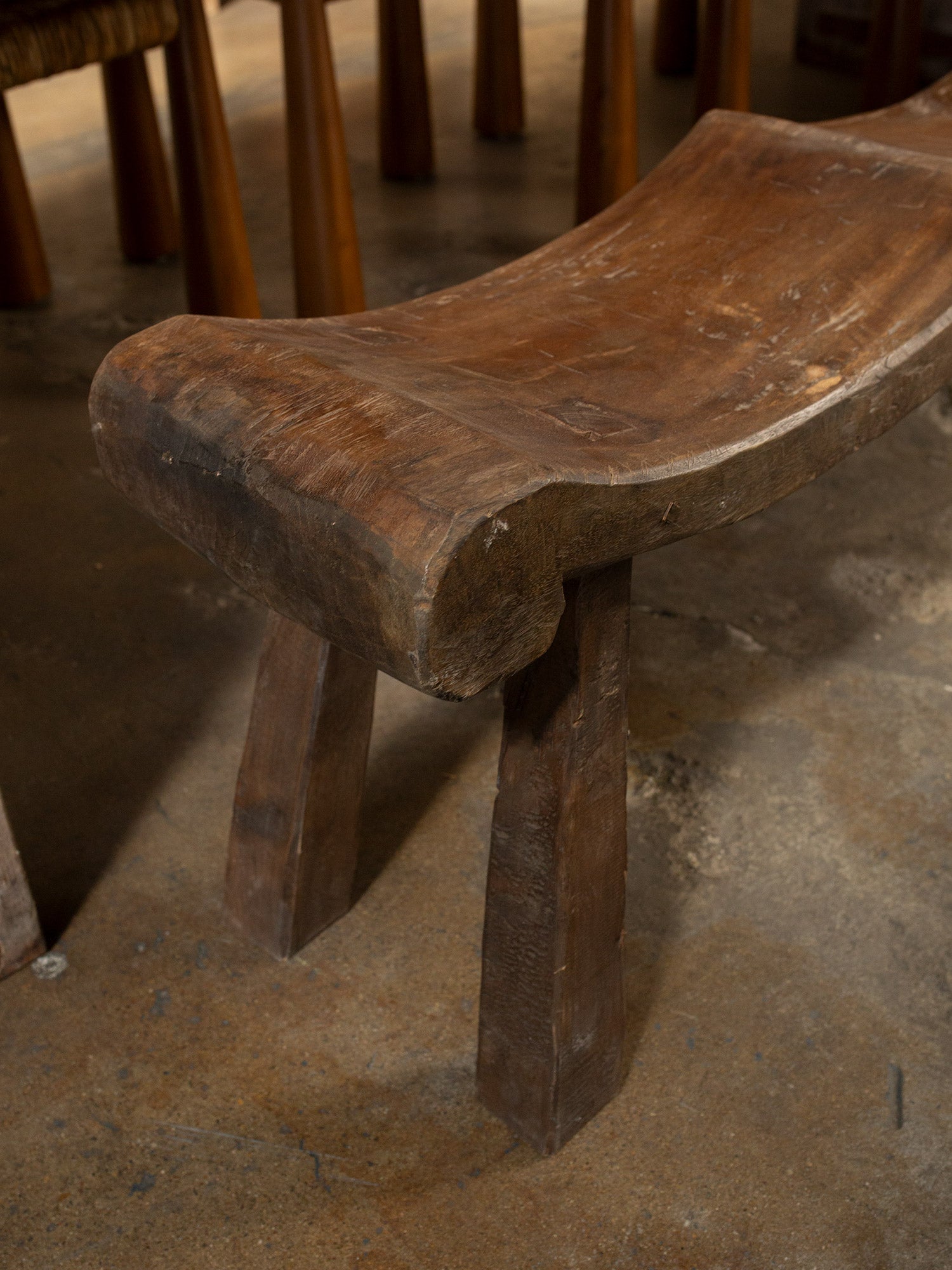 Indonesian Wave Bench