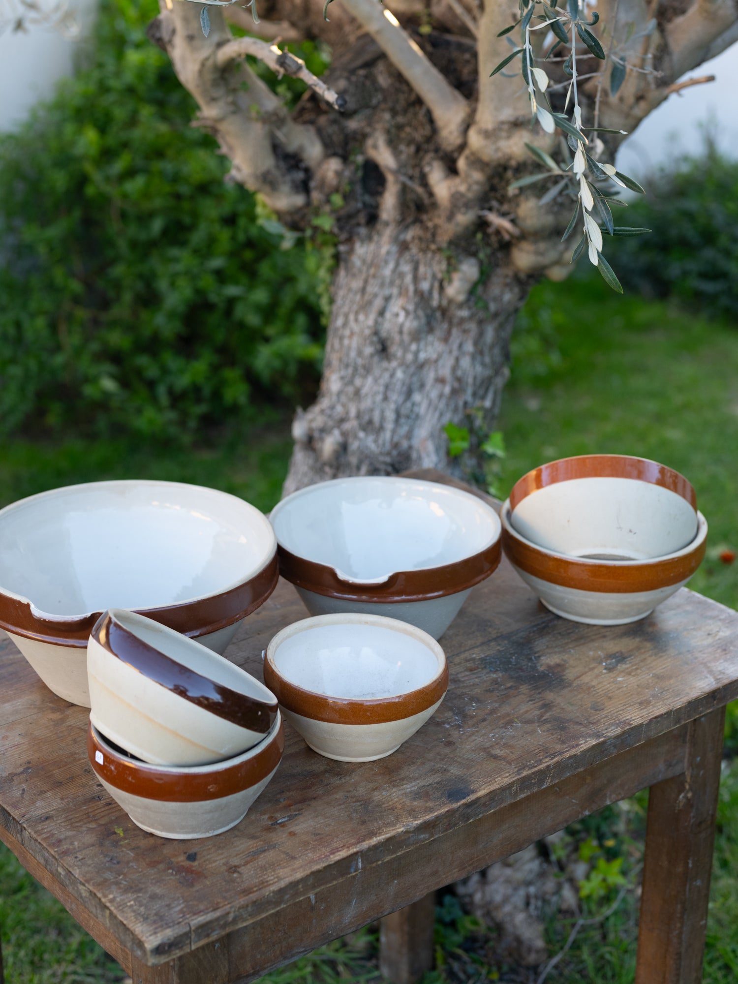 Vintage French Serving Bowls | Brown Border