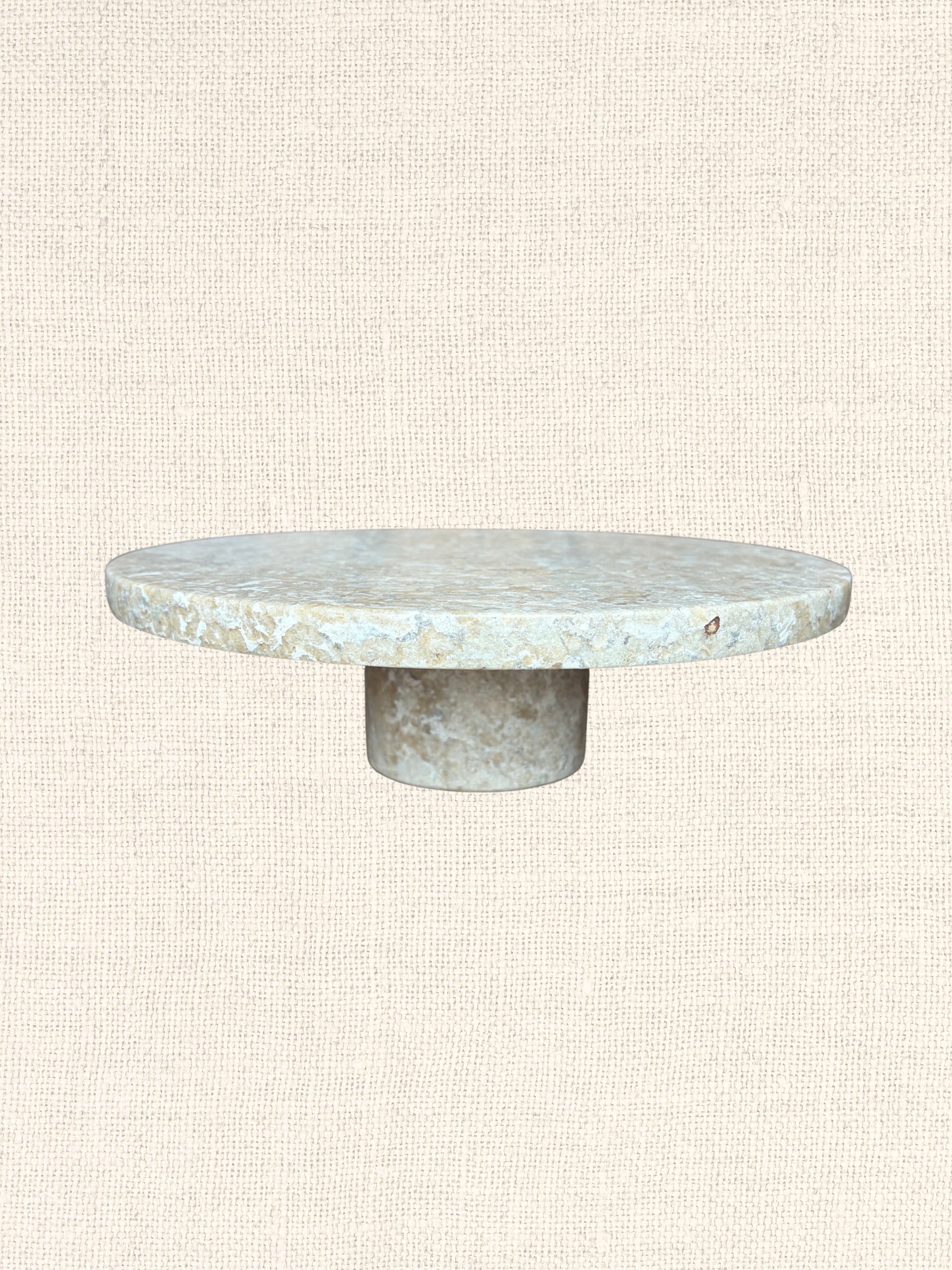 Footed Marble Cake Riser