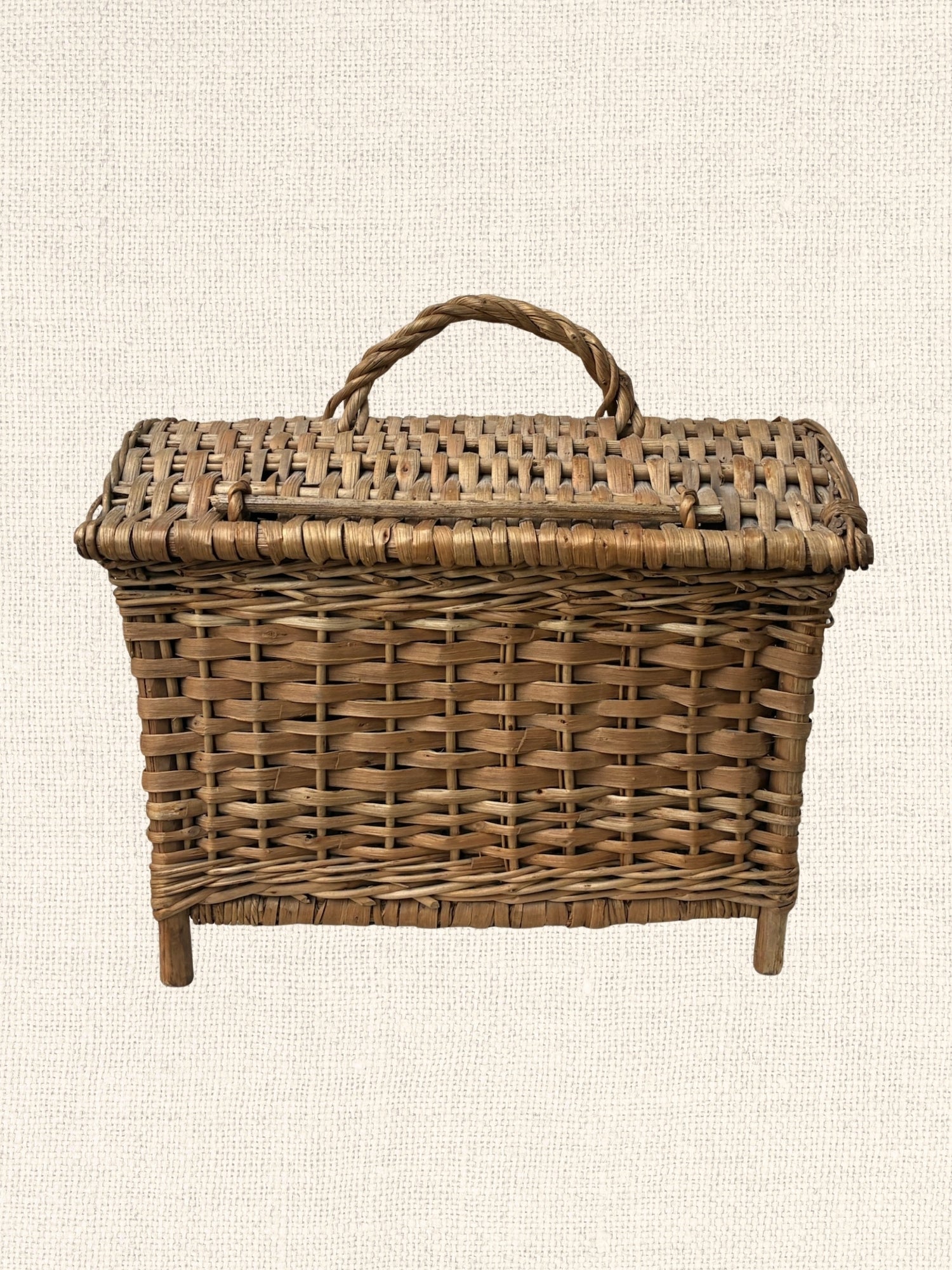 Vintage Picnic Basket