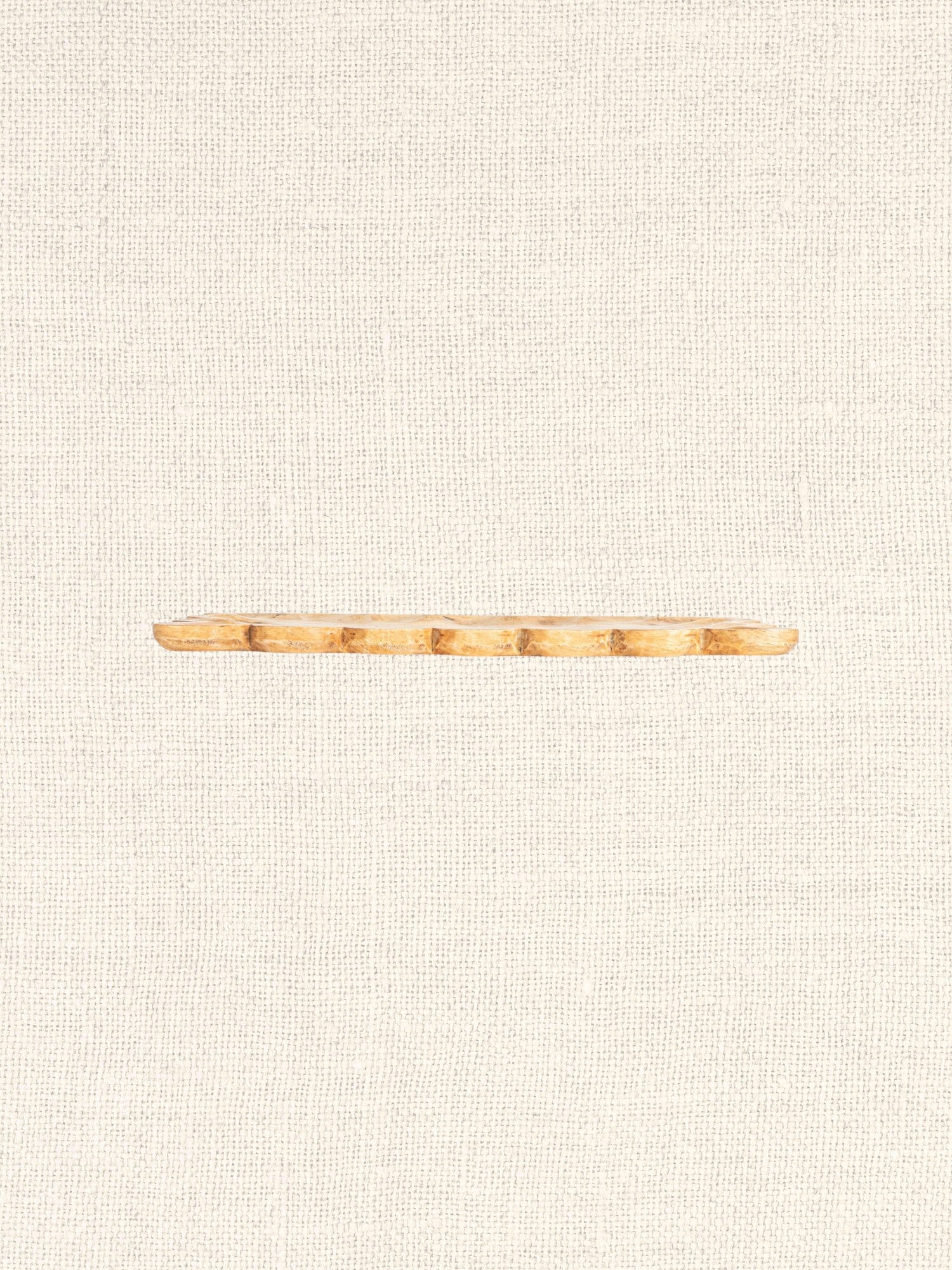 Mango Wood Tray w/ Scalloped Edge | Natural