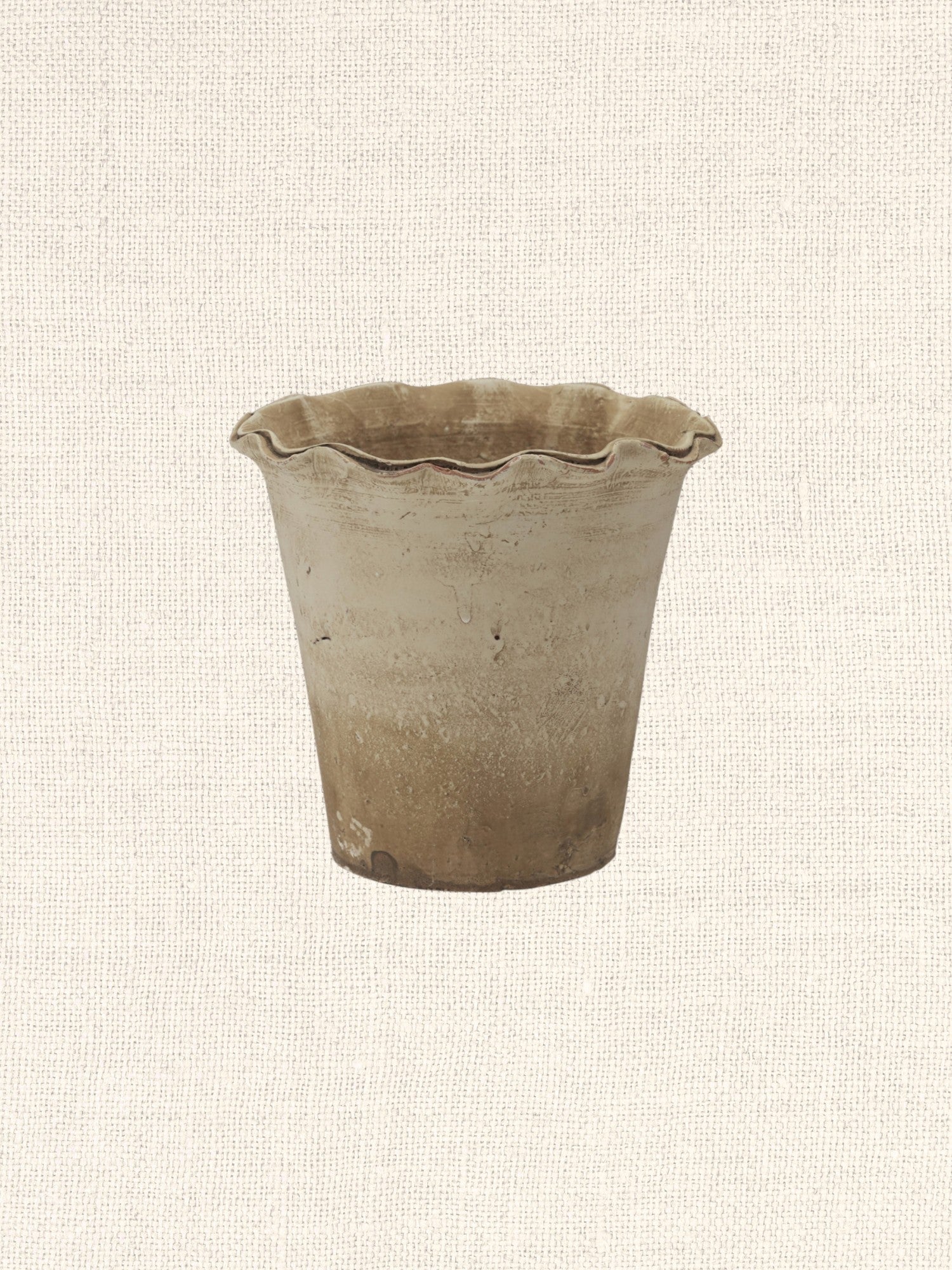 Terra-cotta Planter w/ Ruffled Edge | Distressed Finish | Natural