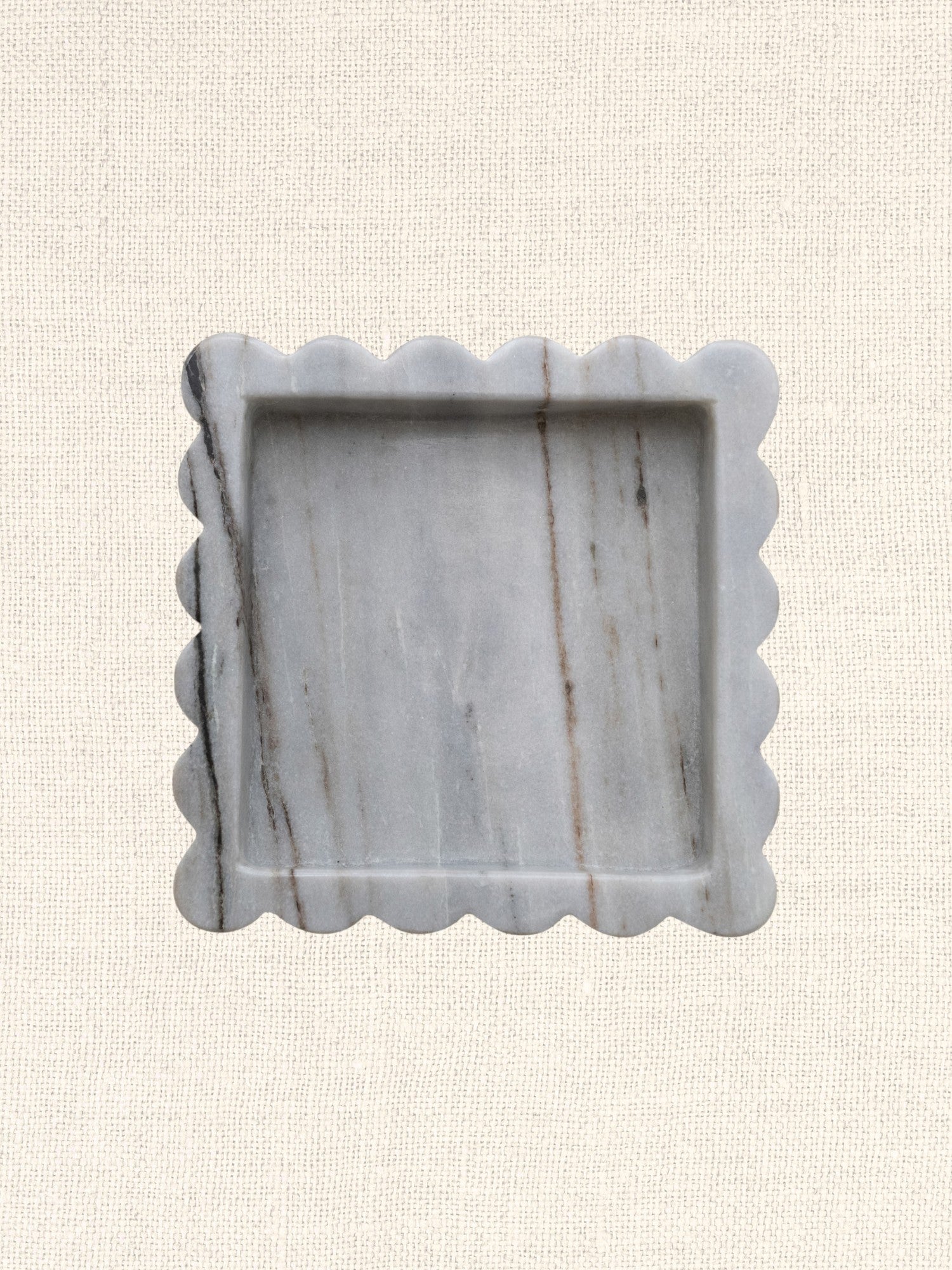 Marble Scalloped Tray | Grey Melange
